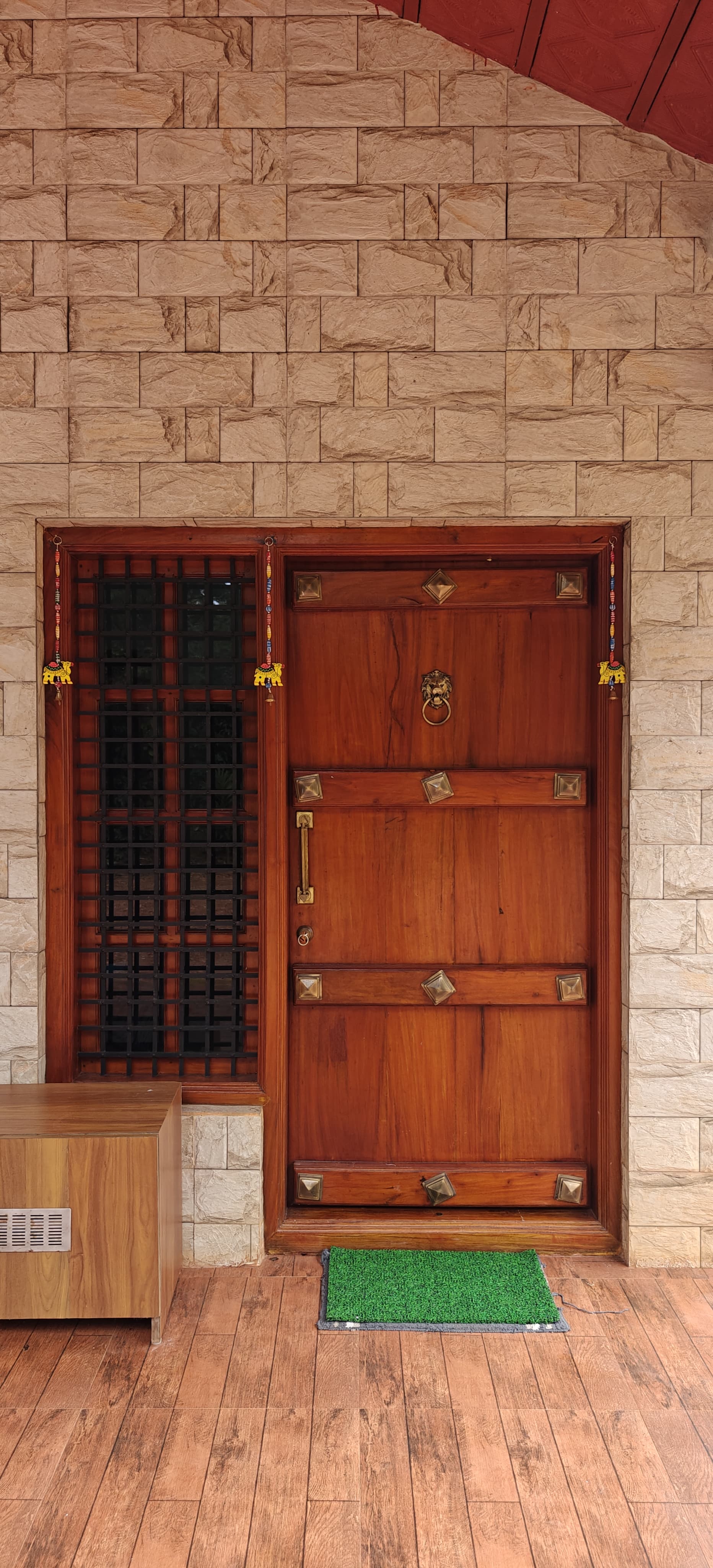 Giriyadri Homestay Villa Exterior